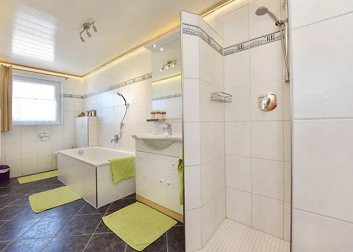 Farm stay Bio-bauernhof Heidegger *